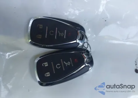 2022 Chevrolet Equinox Awd Rs z USA, uszkodzony, nr VIN 2GNAXWEV7N6104000